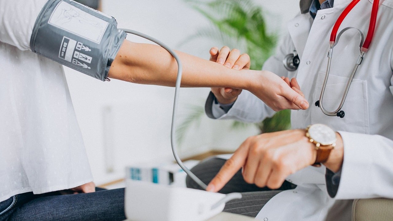 blood pressure measurement clinic