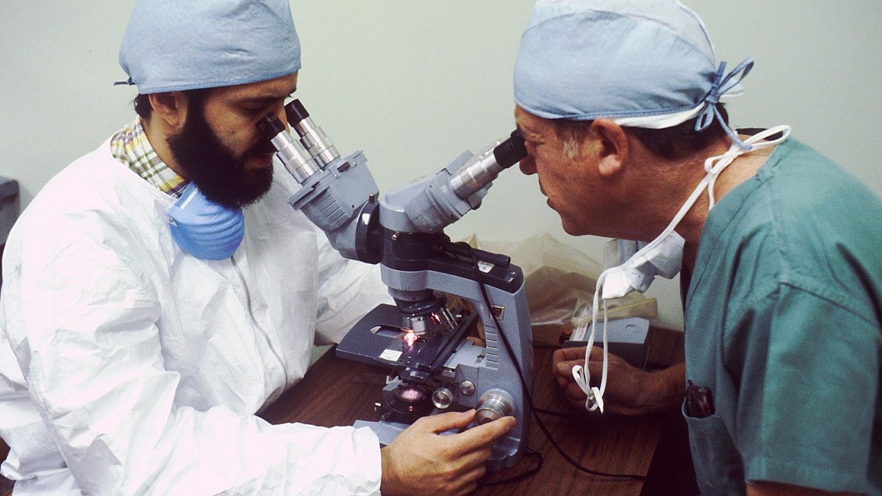 laboratory microscope pathology
