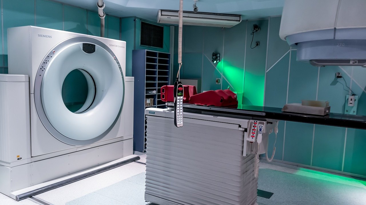 brain neurology MRI scan doctor reviewing