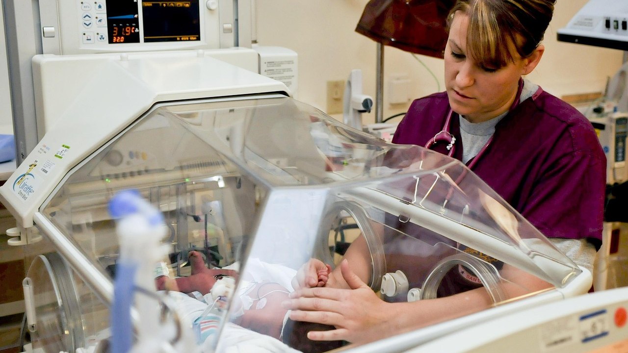 pediatric intensive care unit ventilator