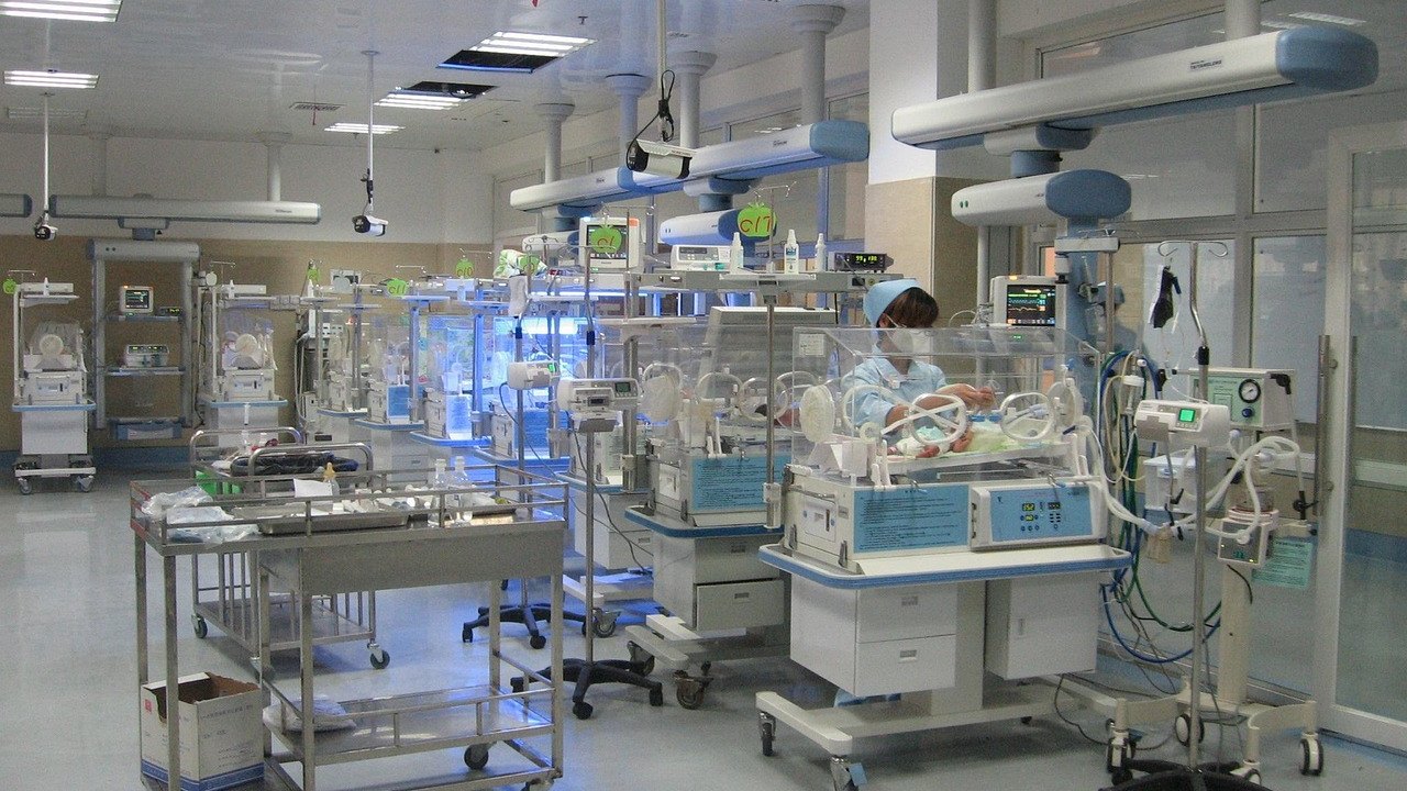 infant pediatric clinic hospital